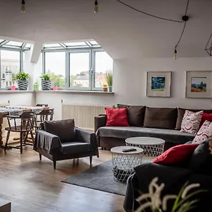 https://top-apartments-dunin-wasowicza.krakowhotelspoland.com
