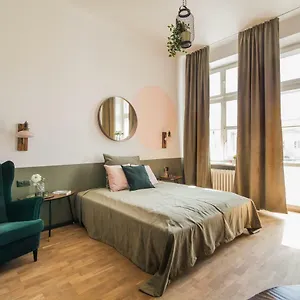 https://aparthotel-nowy-swiat-28-warsaw.warsawhotelspoland.com